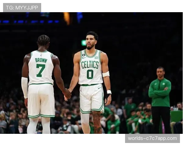 深度报道：凯尔特人四月防守体系微调，换防比例下降10个百分点